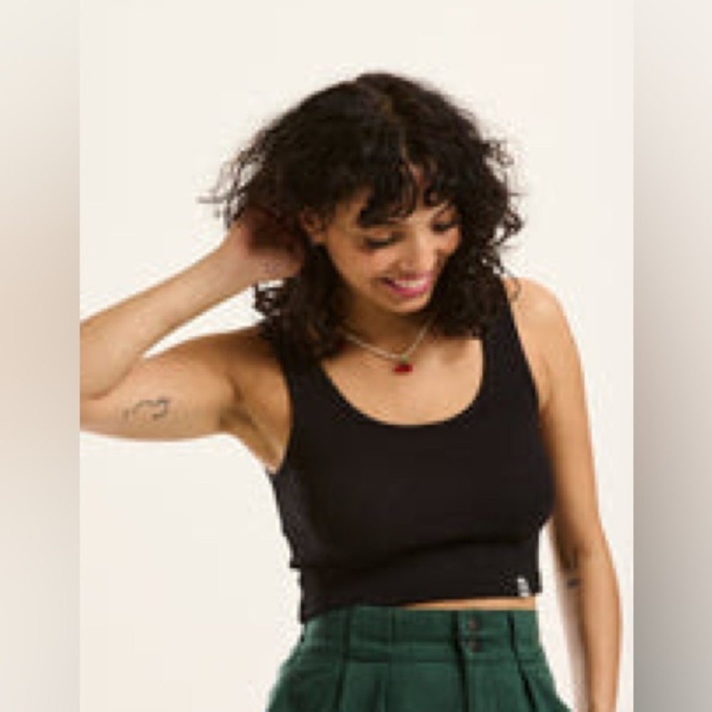 Lucy and Yak - Cropped “Josy” Vest Top in Black